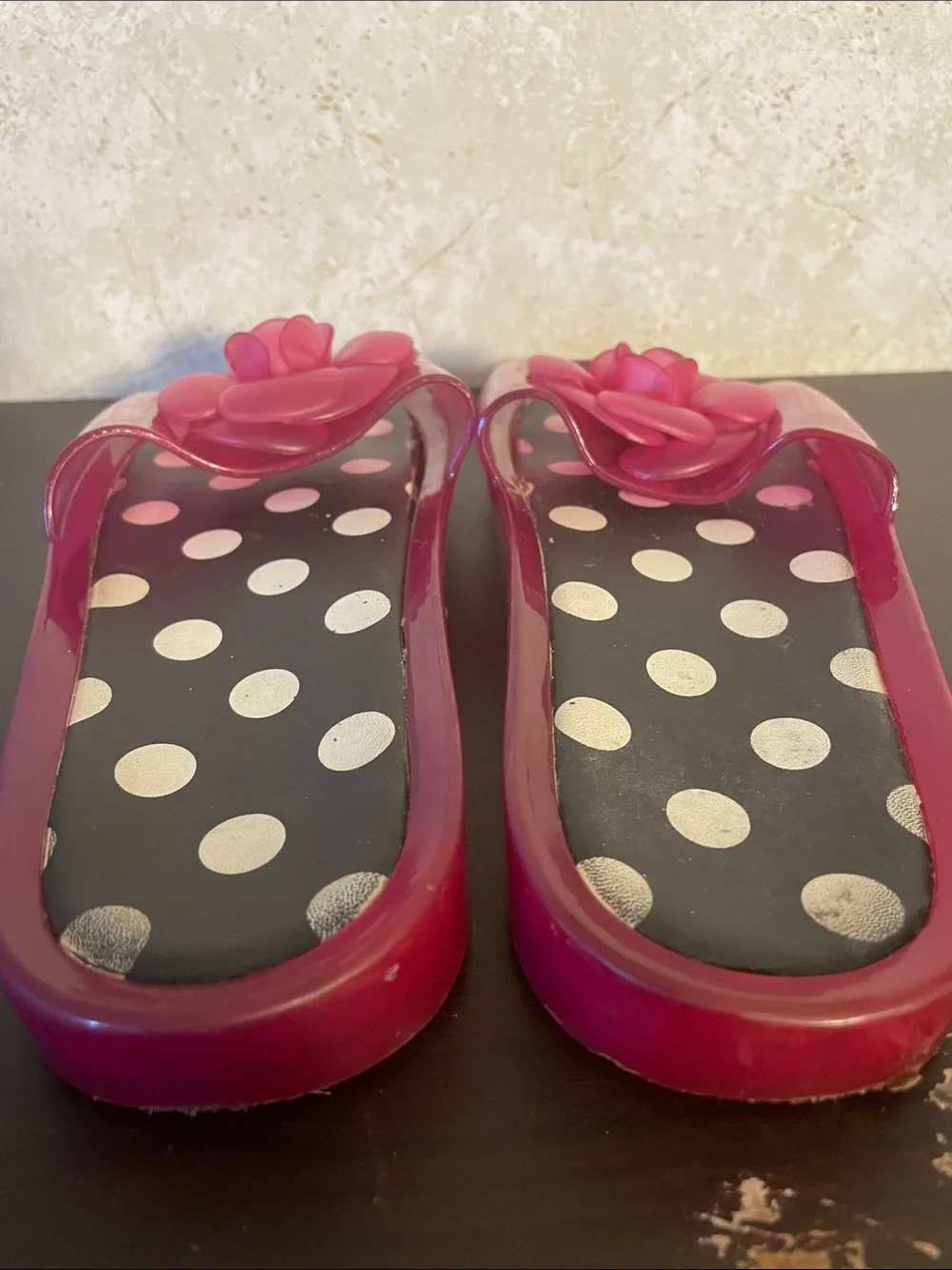 kate spade New York Splash Pink Jelly Slide Floral Sandals Polka Dot Footbed